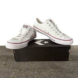 New Converse Chuck Taylor All Star OX Low Top Optical White Size 11 Women 9 Men
